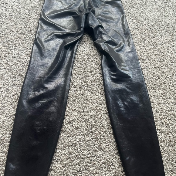 Papaya Sculpt Legging by Knix
Size S
NWT - Picture 8 of 13